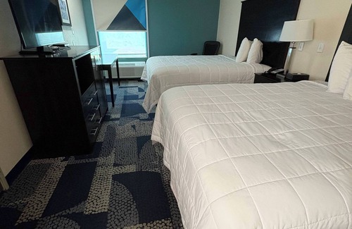 Iowa Hotel | Fairway Inn