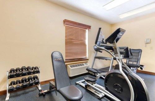 Town Center Hotel | Baymont by Wyndham Kennesaw