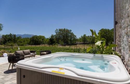Cista Provo Casa | Bayne House