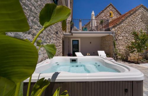 Cista Provo Casa | Bayne House