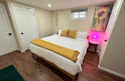 Constable Hook Apartamento | Bayonne Delight- Cozy NYC Gateway Apartment