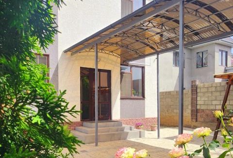 Karakol Cama Y Desayuno | Bayotel