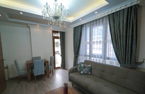 Bayrampasa Apartamento | Bayrampasa daire 1 · 1-B Suite Apt in the heart of Istanbul