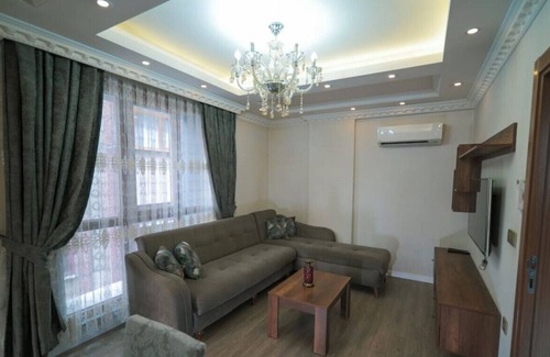 Bayrampasa Apartamento | Bayrampasa daire 1 · 1-B Suite Apt in the heart of Istanbul