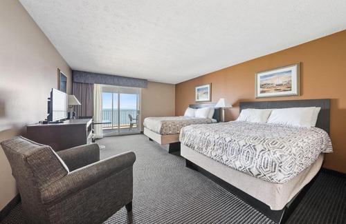 Put-in-Bay Hotel | BayShore #322