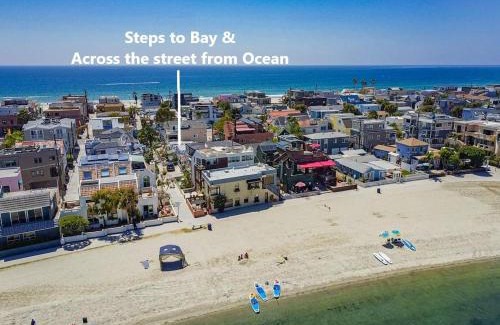 Mission Beach Casa | Bayside Bikini 1