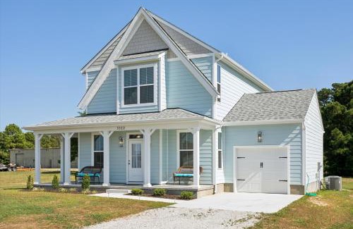 Tower Hill Casa | Bayside Bliss at Cape Charles - New home in Bay Creek w pool & more!