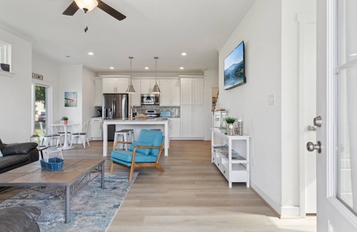 Tower Hill Casa | Bayside Bliss at Cape Charles - New home w/ upgraded features!