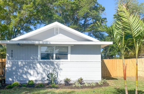 Clearwater Cabaña | ☆Bayside Coastal Cottage☆ great location, beaches