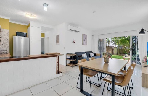 Cairns North Apartamento | Bayside Escape A Short Stroll from the Esplanade