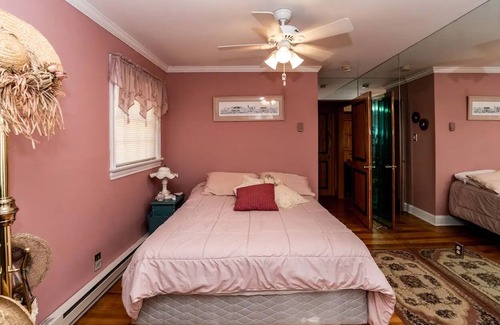 North Cape May Casa | Bayside Getaway 3 Blocks from Bay