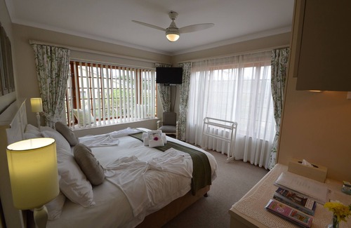Plettenberg Bay Cama Y Desayuno | Bayside Lodge