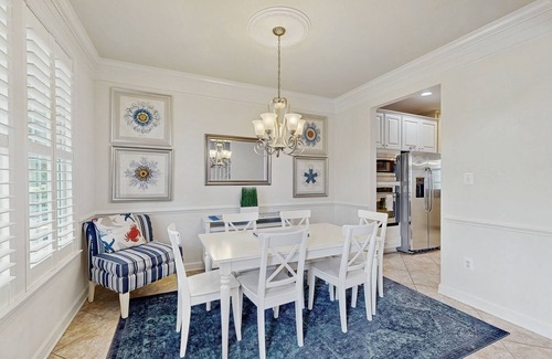 The Commons Casa | Bayside Resort townhouse w/ golf on-site, gym, and shared sauna