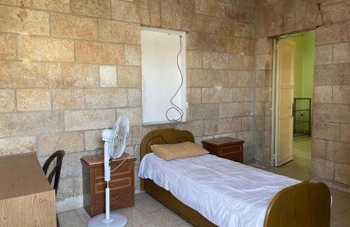 Bethlehem Apartamento | Bayt Ateeq (Ateeq's house)