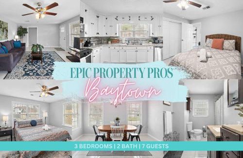 Baytown Casa | Baytown Home By The Bay visit Calypso Bay Water Park Unidad Skate park and Main Street 5 Star superhost