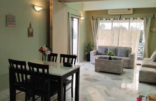 Si Rusa Apartamento | Bayu Beach Resort PortDickson Santai PD Homestay Penthouse Seaview