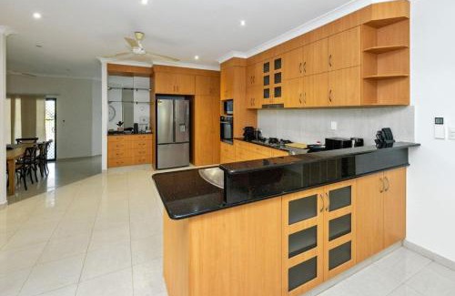 Bayview Casa | Bayview Beauty - Four Bedroom