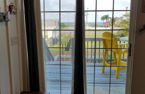 Rockport Casa | ¡Nuevo listado! Bayview Bungalow en South Beach. ¡Tejanos de invierno bienvenidos!