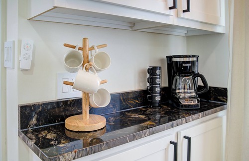 Bay View Casa | Bayview Family-Friendly Stay
