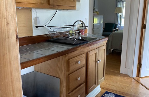 Gloucester Cabaña | Bayview Guest Cottage