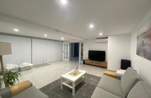 Green Point Casa | Bayview Luxury Waterfront Escape with Pool & Spa