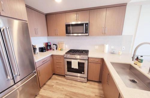 East Village Apartamento | Bayviews Lux One-bedroom Apartment 1min to Petco Park Convention Center Gaslamp Pool, Hot Tub