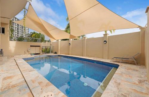 Cullen Bay Apartamento | Baywatch Escape - Beachside Living near Darwin CBD