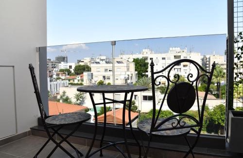 Nicosia Apartamento | BAZ TOWER