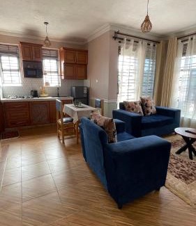 Kampala Apartamento | BAZY SUITEs