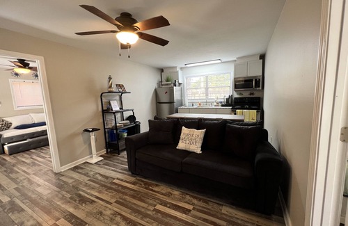 Gautier Casa | BB's Tiki Marina Cottage. Bring your boat! Great fishing area!