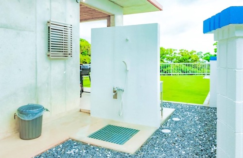Sakimotobu Casa | BBQ on the balcony Cottage / Kunigami-gun Okinawa