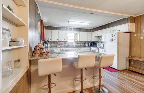 Delta Casa | BBQ Ready: Delta Country Home on 30 Acres