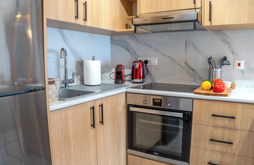 Neapolis Apartamento | Beach 3 Min Away, Brand New 1-bedroom apartment with WiFi, AC