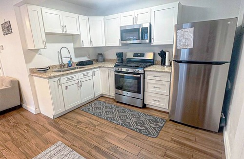 Long Beach Casa | Beach Access BBQ Grill Cozy Studio WIFI