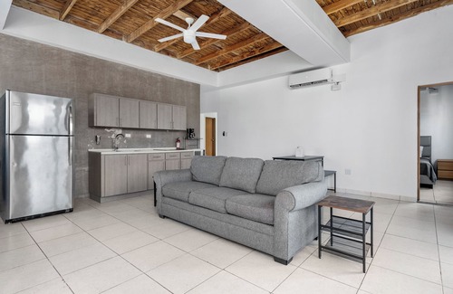 Punta Las Marias Apartamento | Beach Access Escape with Pool and Tanning Lounges