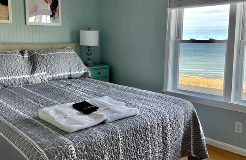 Salisbury Beach Casa | Beach Access - Free Parking - Grill