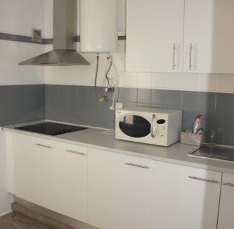 Porto de Mos Apartamento | Beach and Pool Studio Apartment