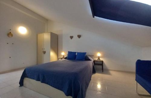 Sao Bernardino Apartamento | Beach Apartment for 8, with Game Room & Office