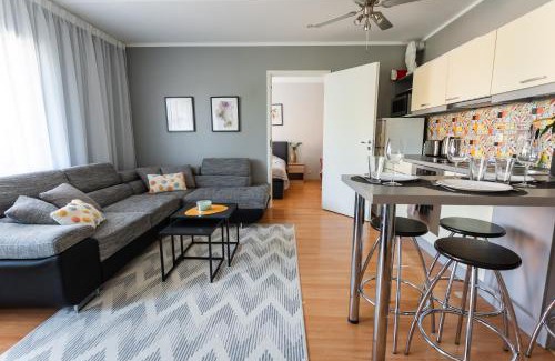 Beach Area Apartamento | Beach apartment Karusselli 91- balcony & parking