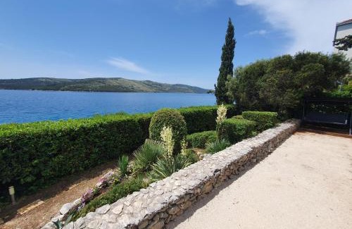 Seget Vranjica Apartamento | Beach Apartment More