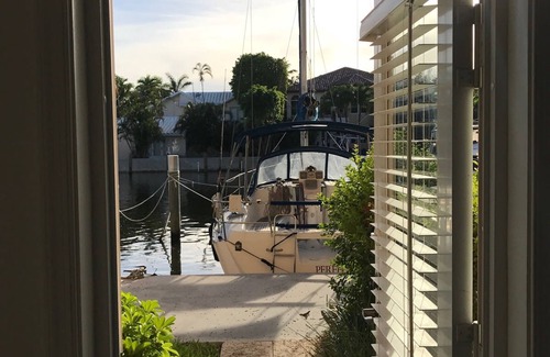 Hendricks and Venice Isles Apartamento | Beach Apt With Waterview in Las Olas Blvd