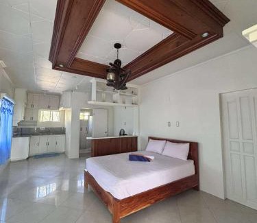 Luzon Hotel | Beach Bar Sea Scape Resort