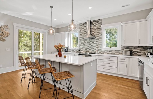 Tranquil Harbour Casa | Beach Better Have My Money! Clean "Ocean Close" Getaway! 5BR, Pool & EV Charger!