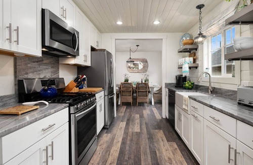 Downtown Cannon Beach Casa | Beach Blessing Summar