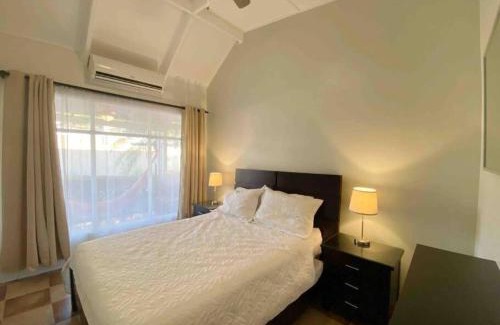 Jacó Villa | Beach Bliss - 1BR Villa with Pool 2 blocks from ocean