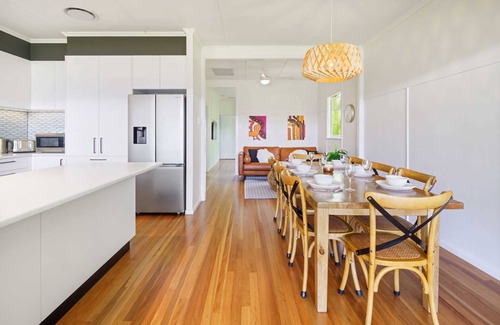 Moffat Beach Casa | Beach Bliss at Moffat Beach