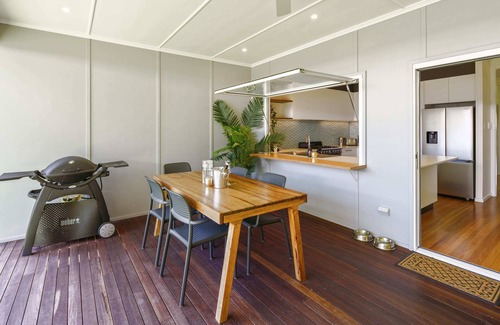 Moffat Beach Casa | Beach Bliss at Moffat Beach
