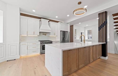 Ventnor City Casa | Beach Block! Luxory 7-bedroom house in Ventnor City with WiFi, AC