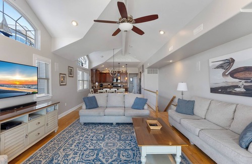 Sea Isle City Casa | BEACH BLOCK +Ocean Views! Weekend at Bernie's-5BR/3.5BA, Parking, Prime Location