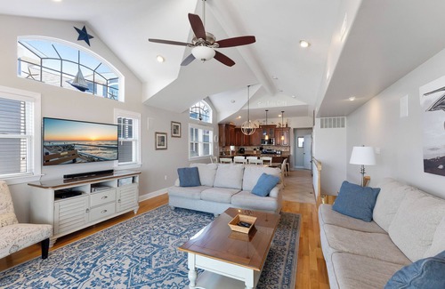 Sea Isle City Casa | BEACH BLOCK +Ocean Views! Weekend at Bernie's-5BR/3.5BA, Parking, Prime Location